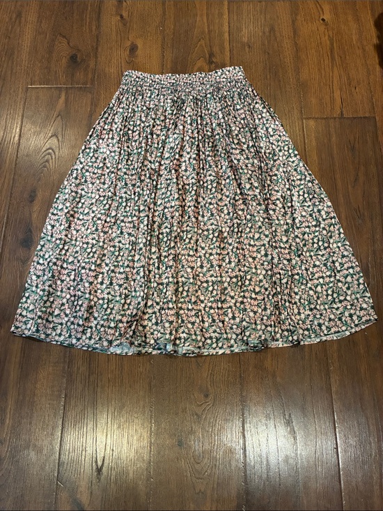 FRNCH Dresses & Skirts - FRNCH Pink & Green Printed Pleated Midi Skirt